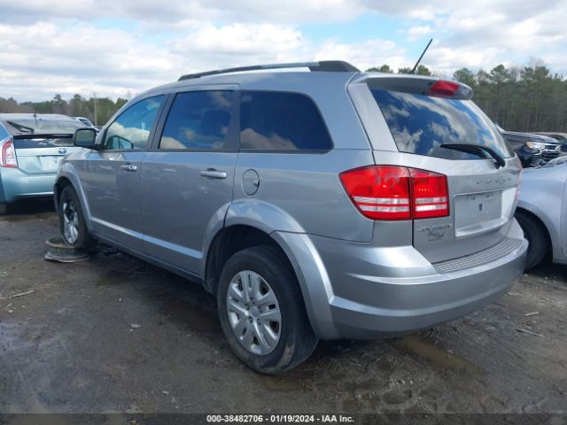 Photo 2 VIN: 3C4PDCAB4JT302271 - DODGE JOURNEY 