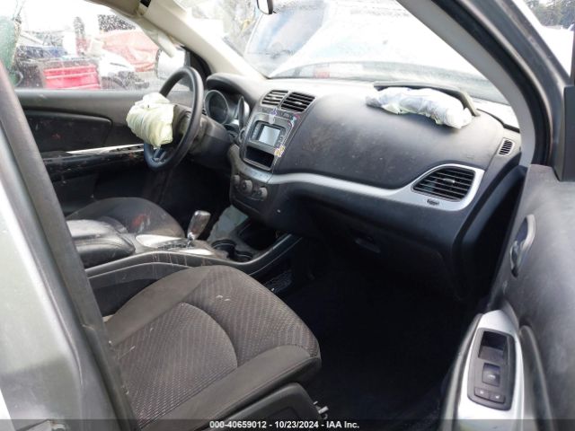 Photo 4 VIN: 3C4PDCAB4JT310872 - DODGE JOURNEY 