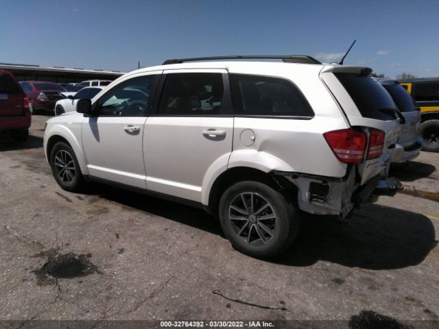 Photo 2 VIN: 3C4PDCAB4JT416531 - DODGE JOURNEY 