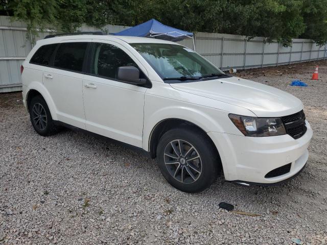 Photo 3 VIN: 3C4PDCAB4JT490306 - DODGE JOURNEY SE 