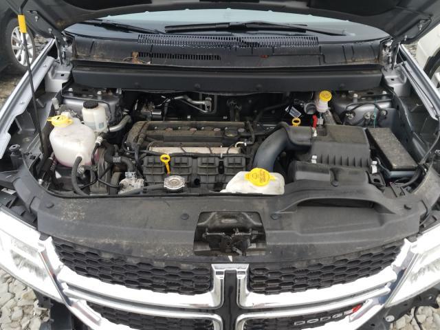 Photo 6 VIN: 3C4PDCAB4JT525930 - DODGE JOURNEY 