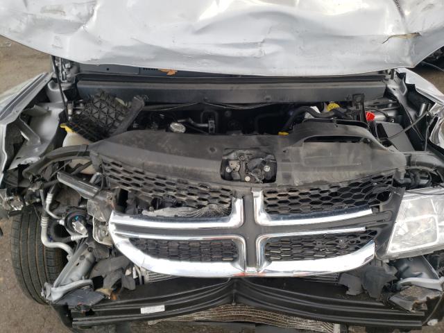 Photo 6 VIN: 3C4PDCAB4KT867802 - DODGE JOURNEY 