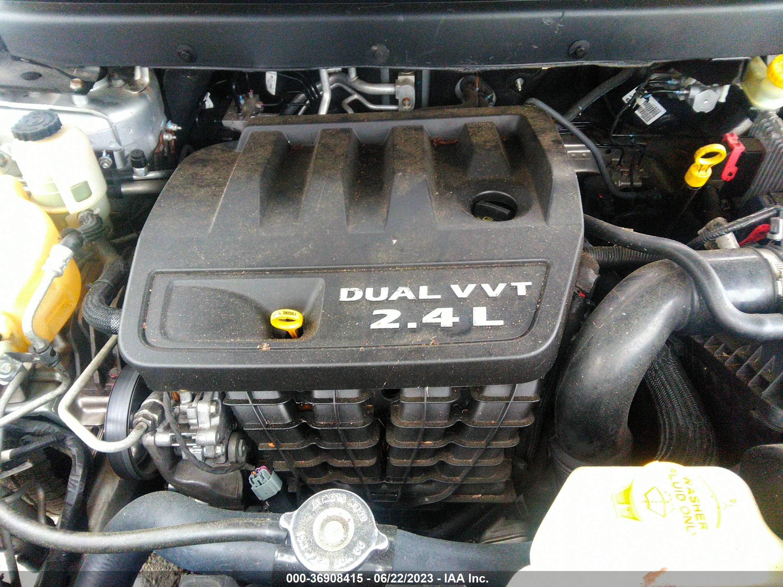 Photo 10 VIN: 3C4PDCAB5CT143621 - DODGE JOURNEY 