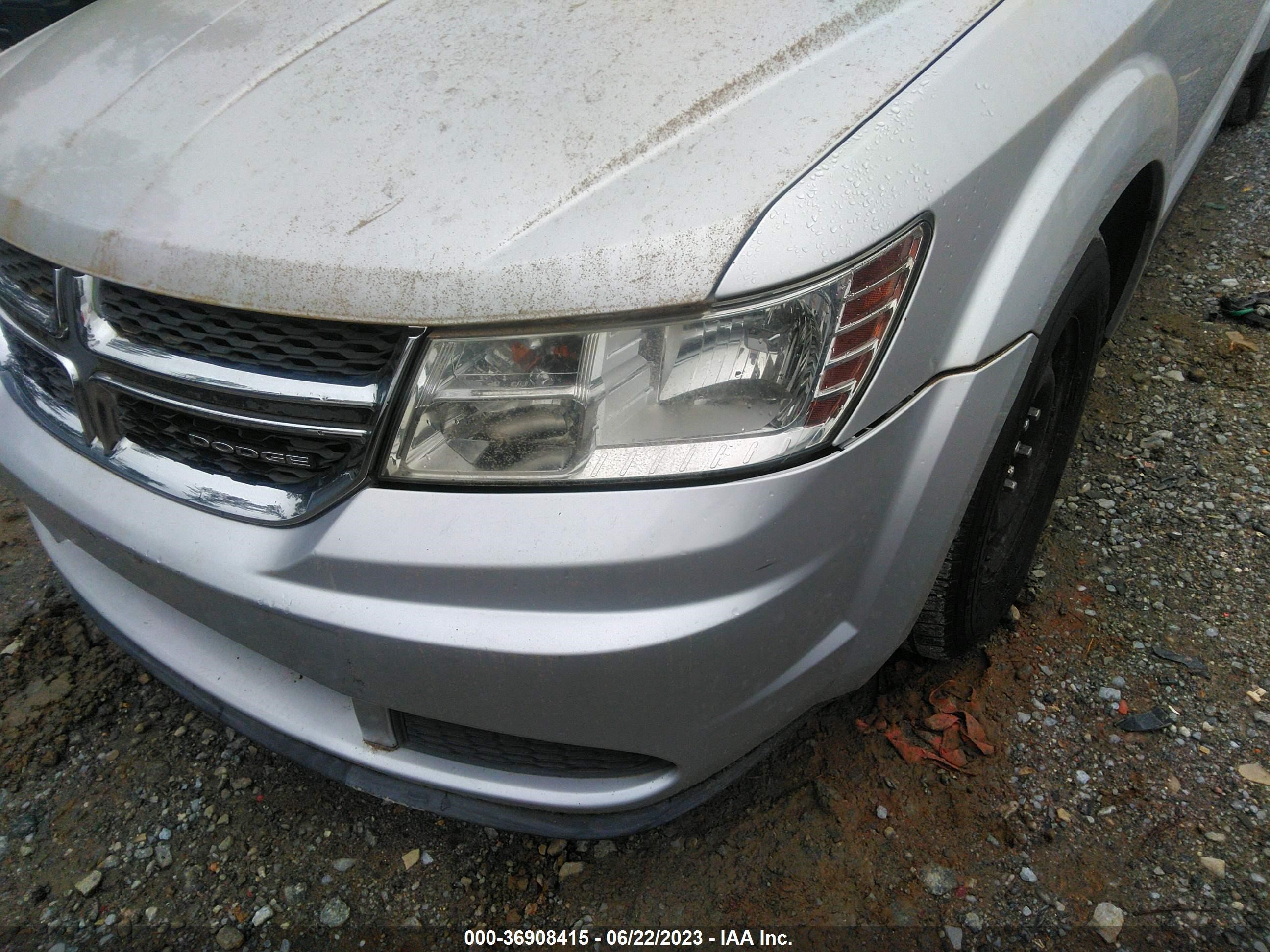 Photo 6 VIN: 3C4PDCAB5CT143621 - DODGE JOURNEY 