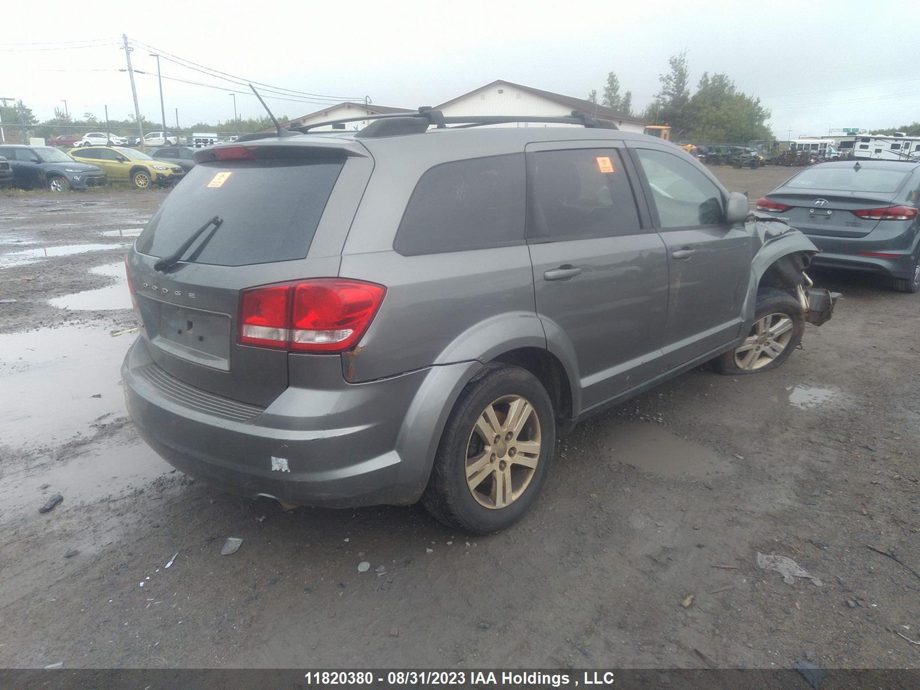 Photo 3 VIN: 3C4PDCAB5CT298136 - DODGE JOURNEY 