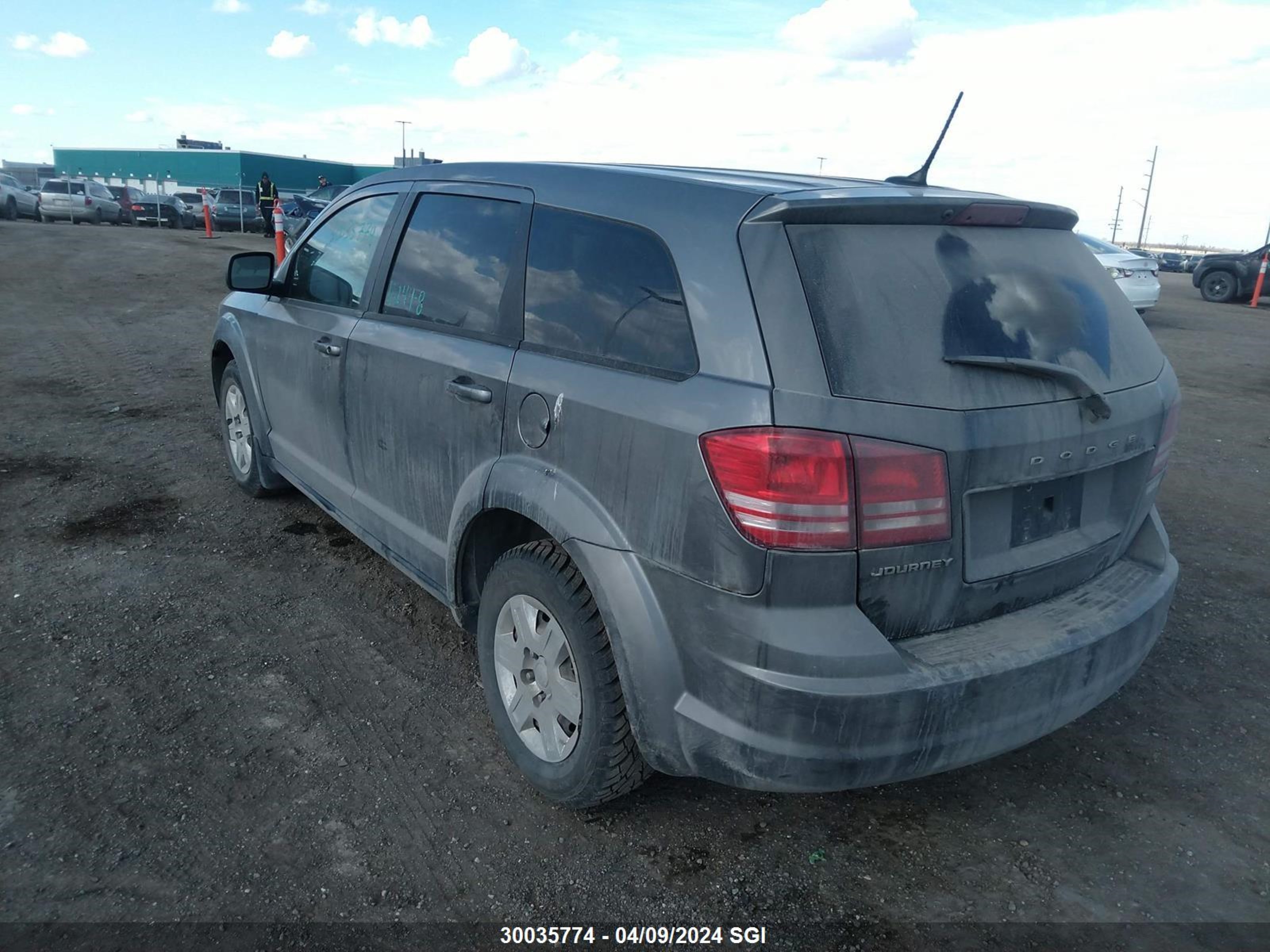 Photo 2 VIN: 3C4PDCAB5CT355662 - DODGE JOURNEY 