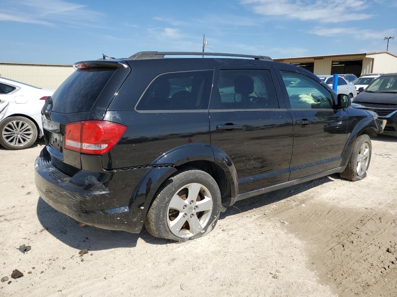 Photo 2 VIN: 3C4PDCAB5DT508557 - DODGE JOURNEY 