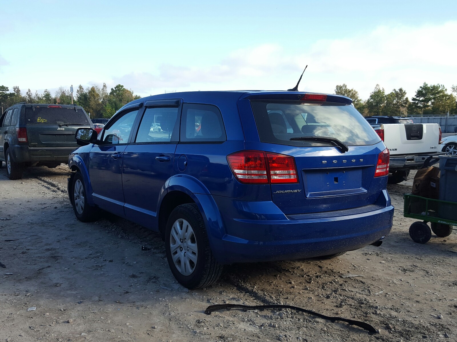 Photo 2 VIN: 3C4PDCAB5FT530660 - DODGE JOURNEY 