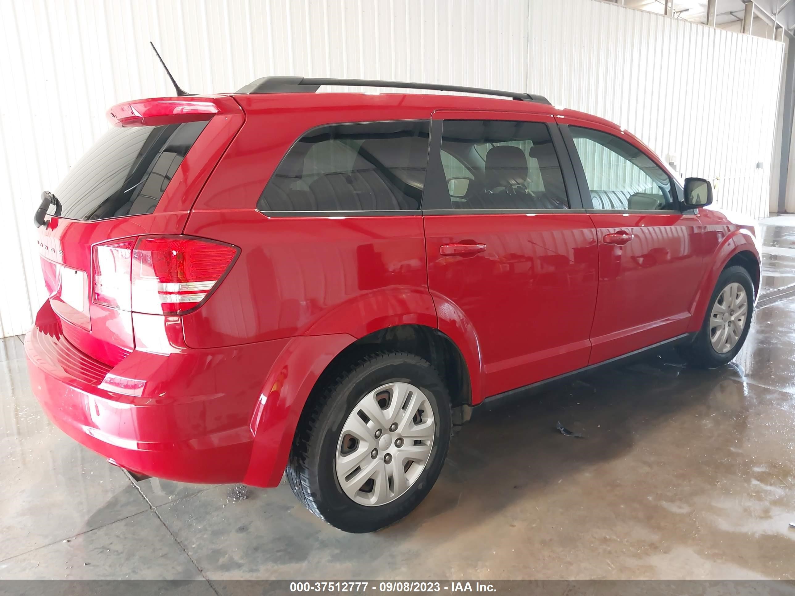 Photo 3 VIN: 3C4PDCAB5GT105098 - DODGE JOURNEY 