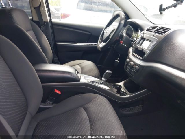 Photo 4 VIN: 3C4PDCAB5GT105506 - DODGE JOURNEY 