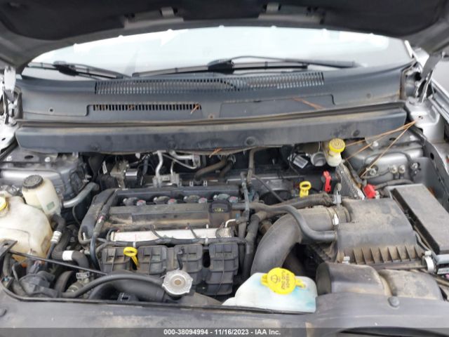 Photo 9 VIN: 3C4PDCAB5HT577075 - DODGE JOURNEY 