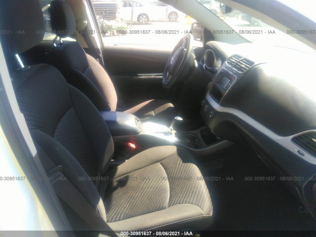 Photo 4 VIN: 3C4PDCAB5HT637873 - DODGE JOURNEY 