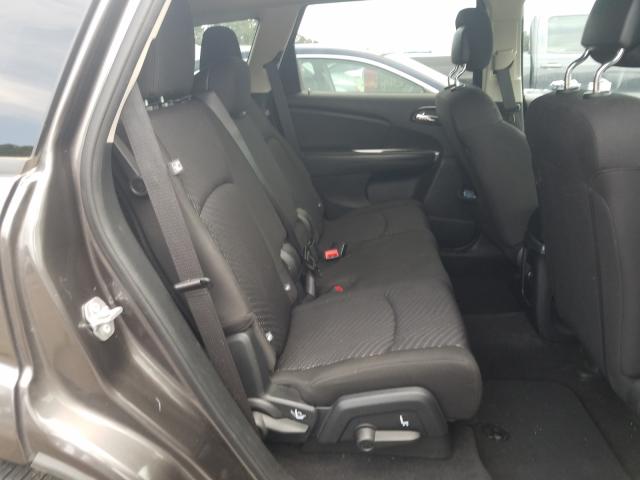 Photo 5 VIN: 3C4PDCAB5JT158777 - DODGE JOURNEY SE 