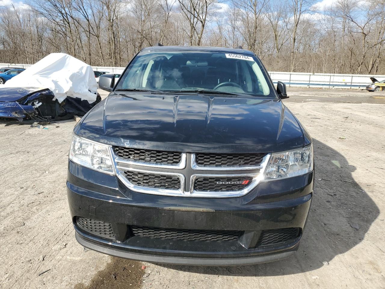 Photo 4 VIN: 3C4PDCAB5JT319595 - DODGE JOURNEY 