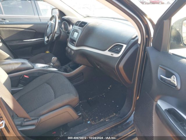 Photo 4 VIN: 3C4PDCAB5JT498785 - DODGE JOURNEY 