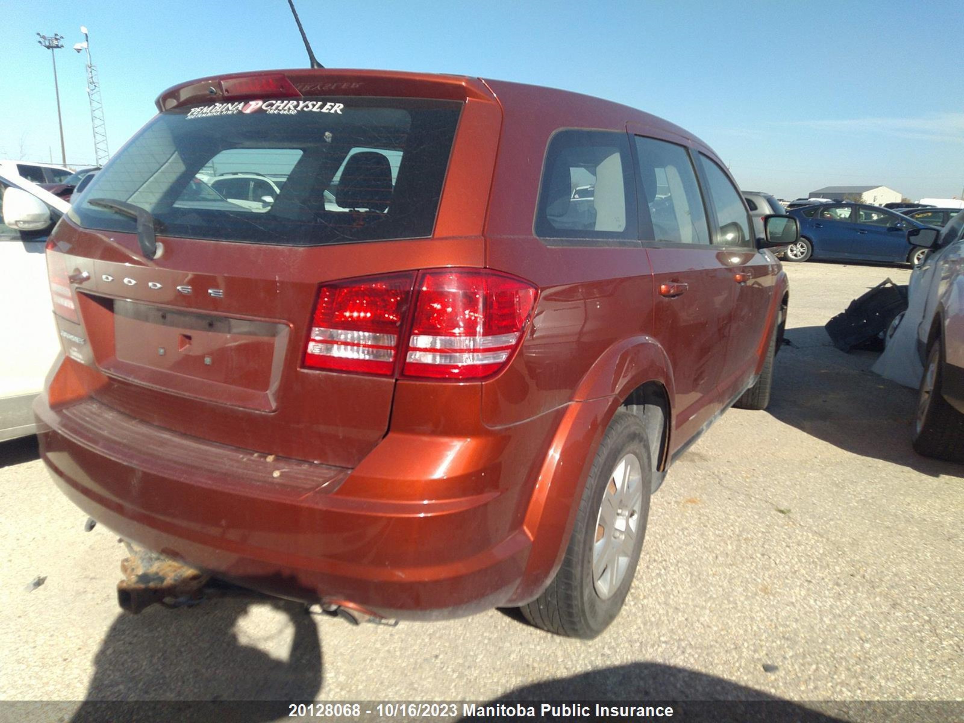 Photo 3 VIN: 3C4PDCAB6CT214387 - DODGE JOURNEY 