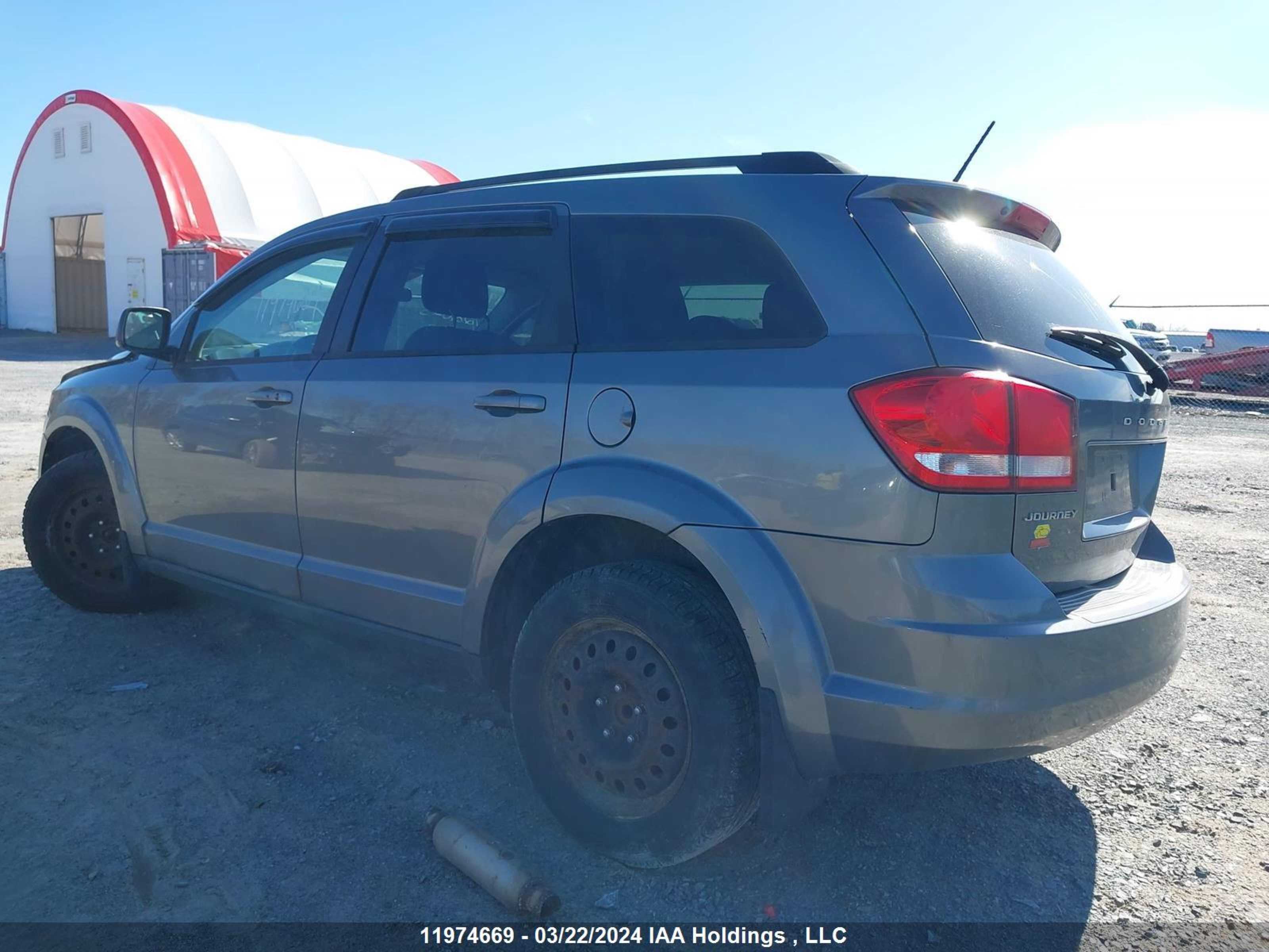 Photo 2 VIN: 3C4PDCAB6CT281023 - DODGE JOURNEY 