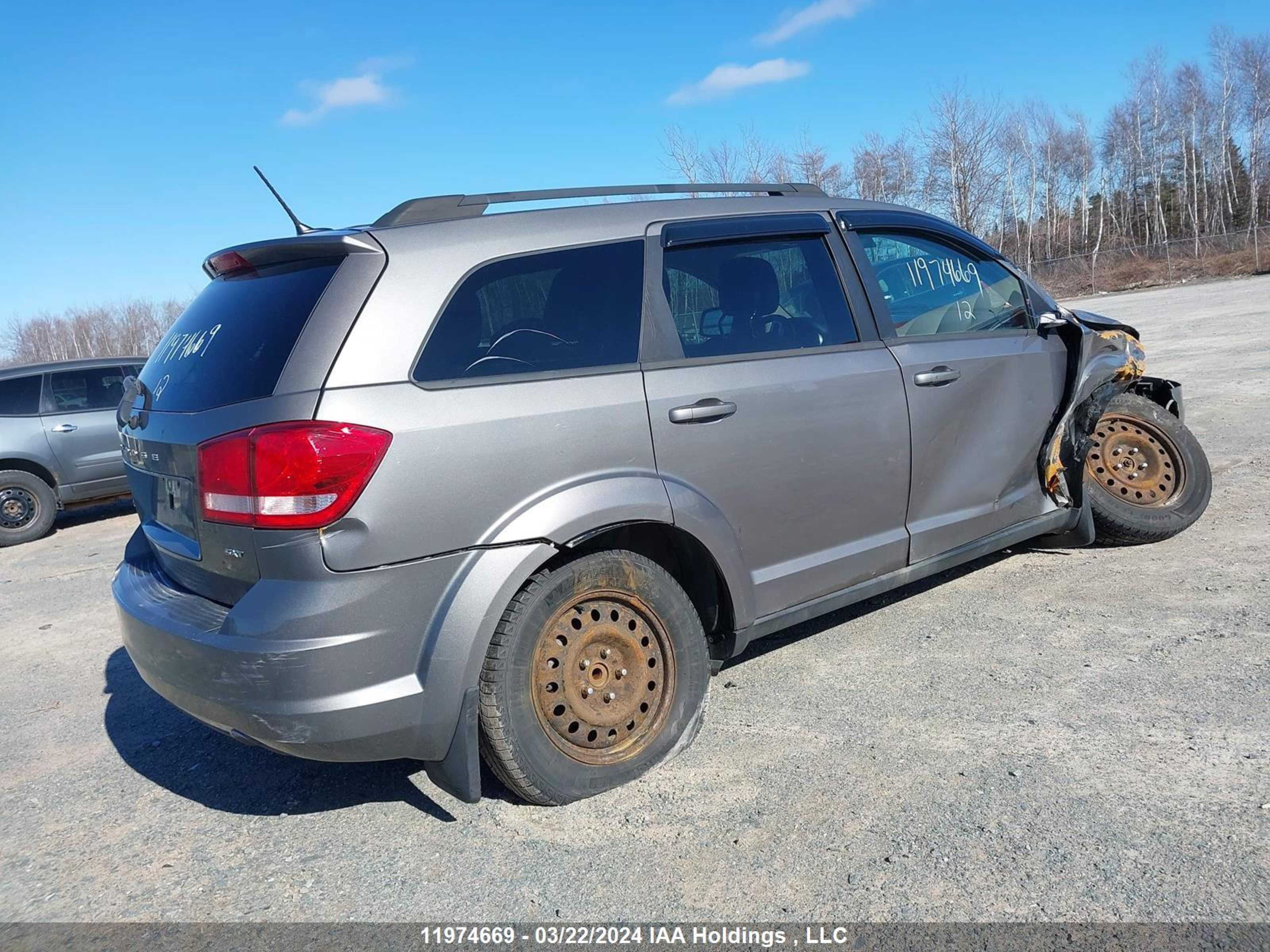 Photo 3 VIN: 3C4PDCAB6CT281023 - DODGE JOURNEY 