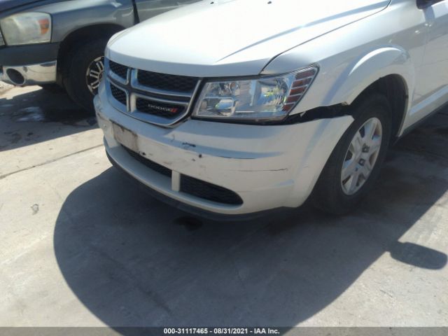 Photo 5 VIN: 3C4PDCAB6CT388749 - DODGE JOURNEY 