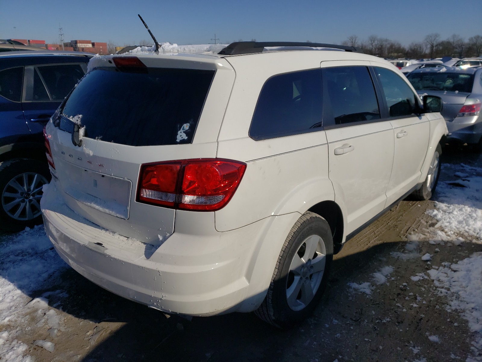 Photo 3 VIN: 3C4PDCAB6DT556164 - DODGE JOURNEY SE 