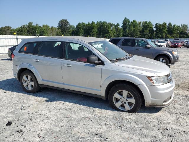 Photo 3 VIN: 3C4PDCAB6DT598785 - DODGE JOURNEY SE 