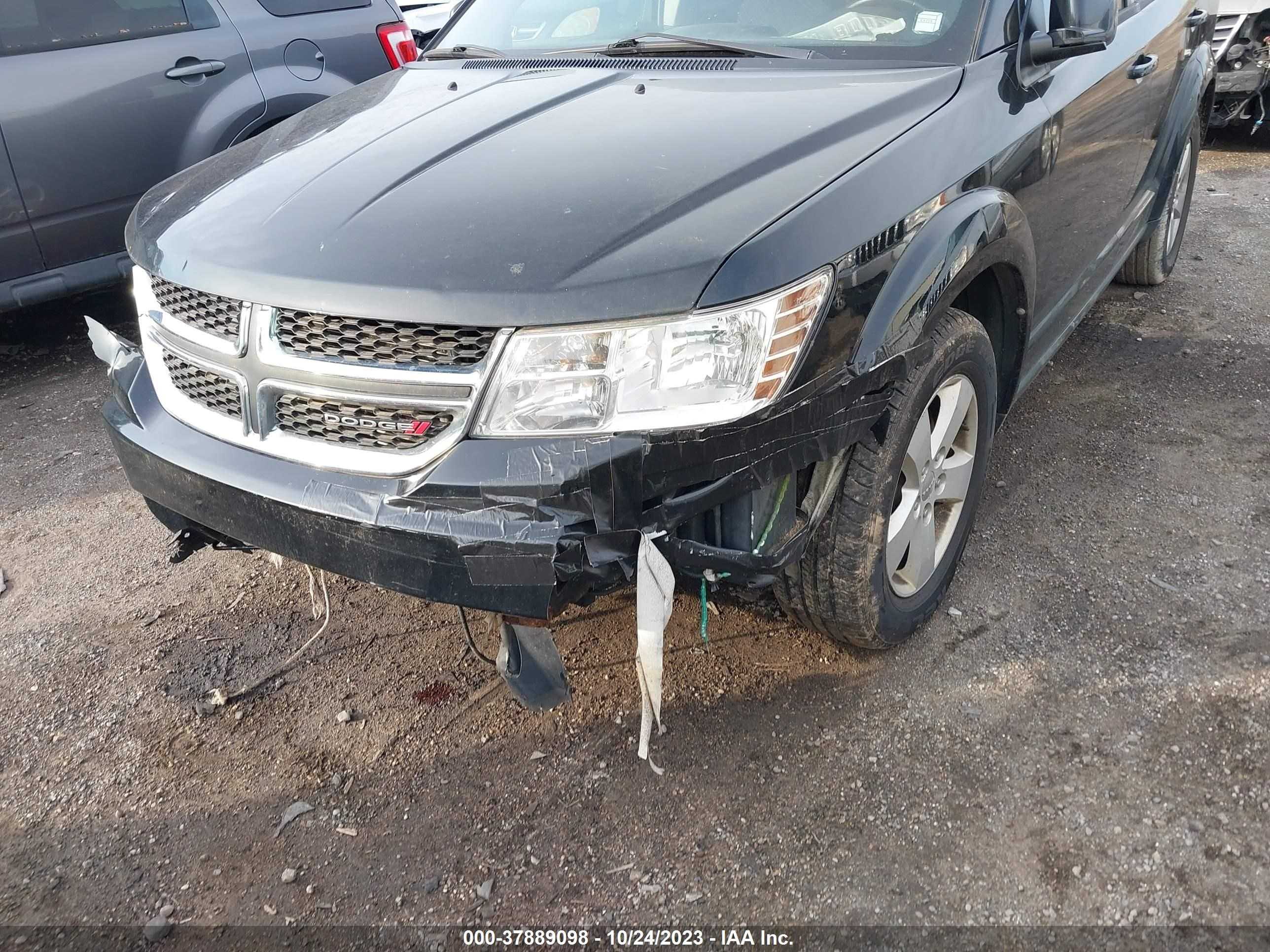 Photo 11 VIN: 3C4PDCAB6ET208141 - DODGE JOURNEY 