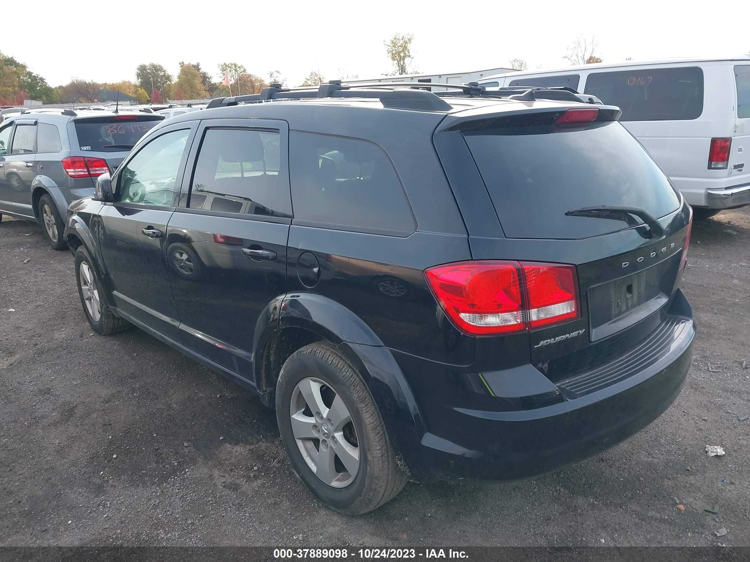 Photo 2 VIN: 3C4PDCAB6ET208141 - DODGE JOURNEY 