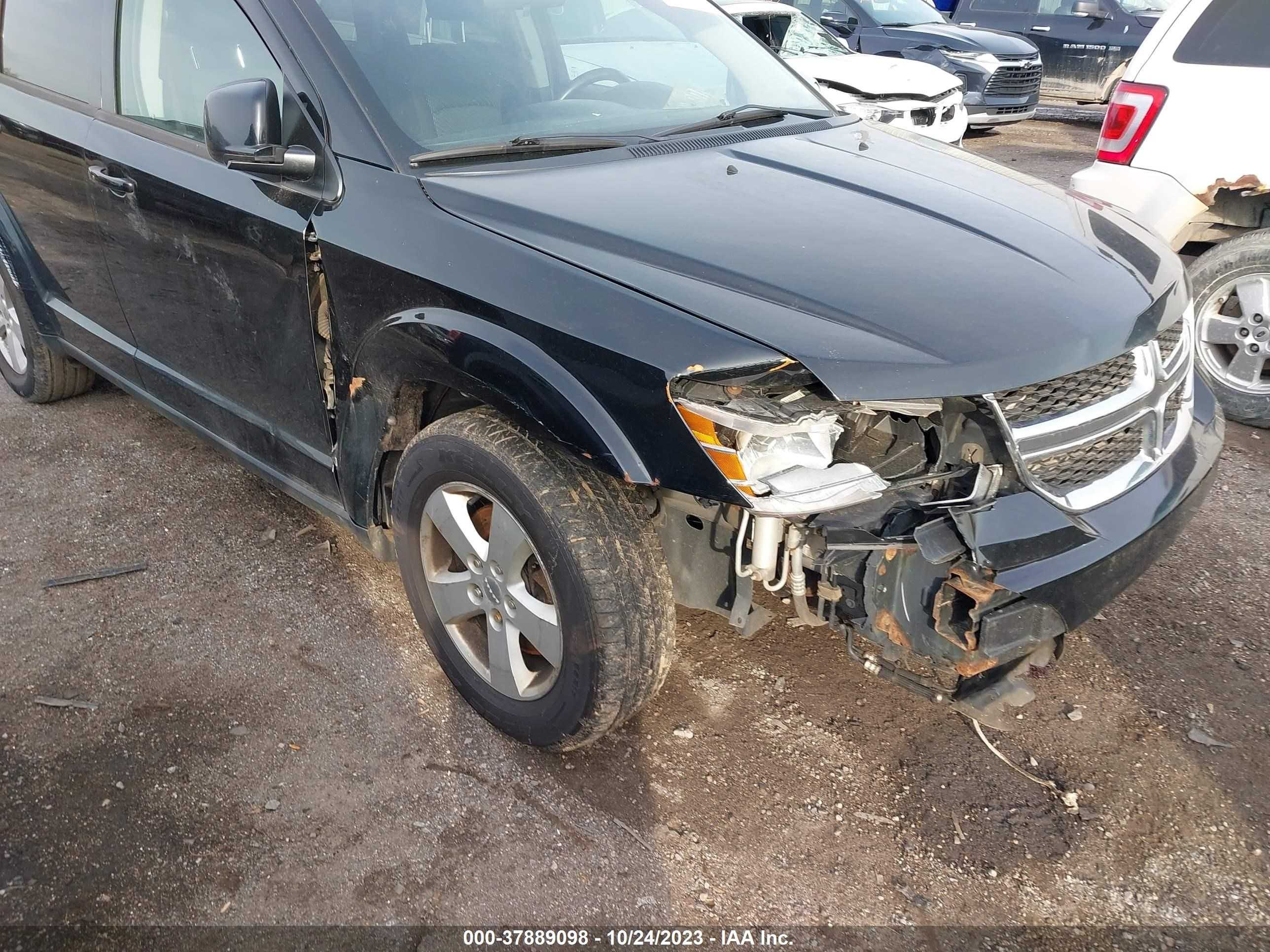 Photo 5 VIN: 3C4PDCAB6ET208141 - DODGE JOURNEY 