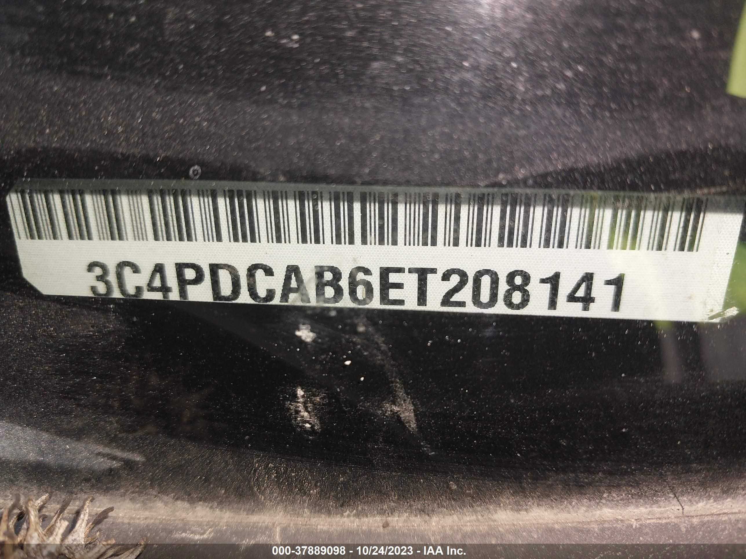 Photo 8 VIN: 3C4PDCAB6ET208141 - DODGE JOURNEY 