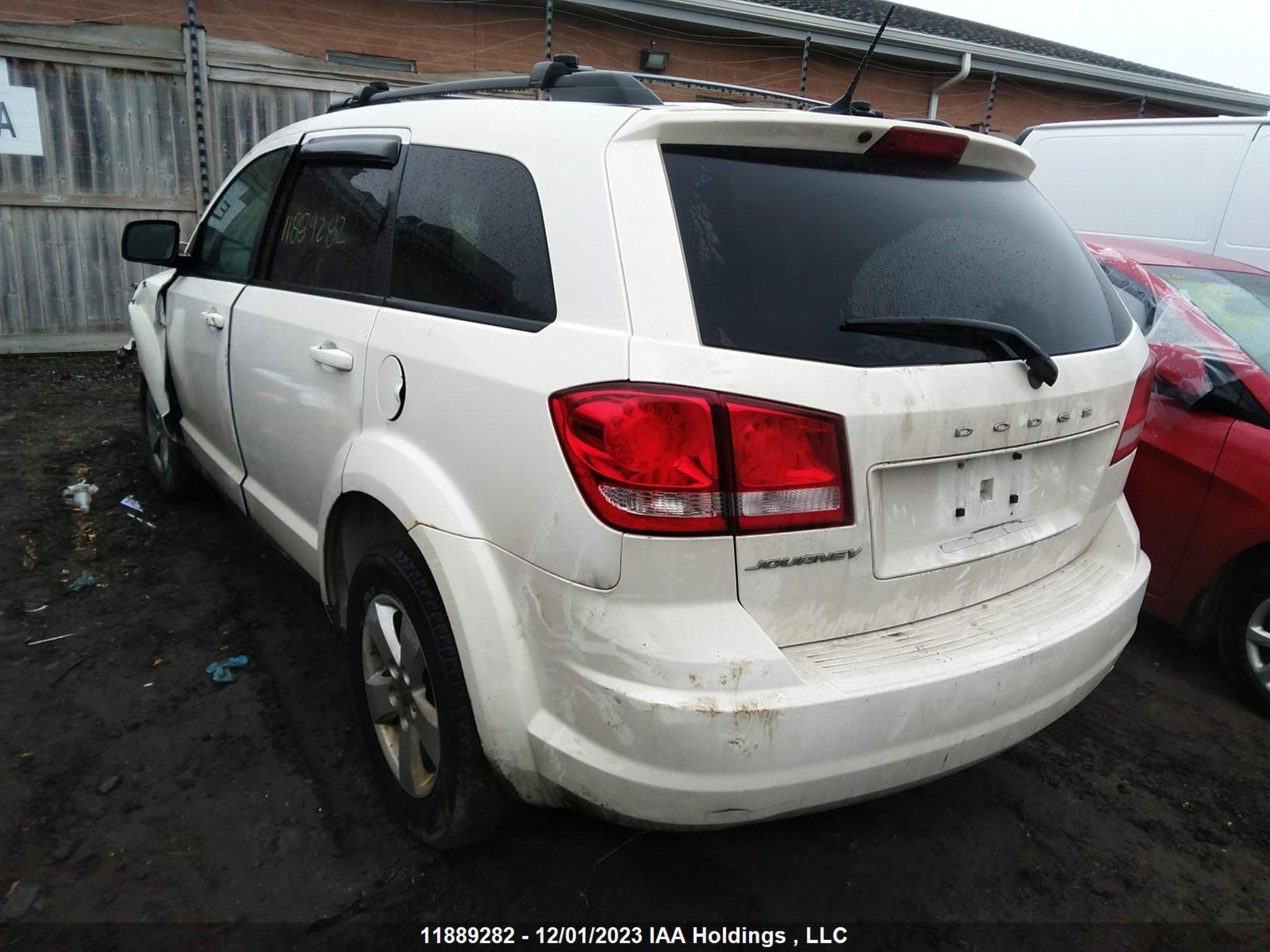 Photo 2 VIN: 3C4PDCAB6ET226817 - DODGE JOURNEY 