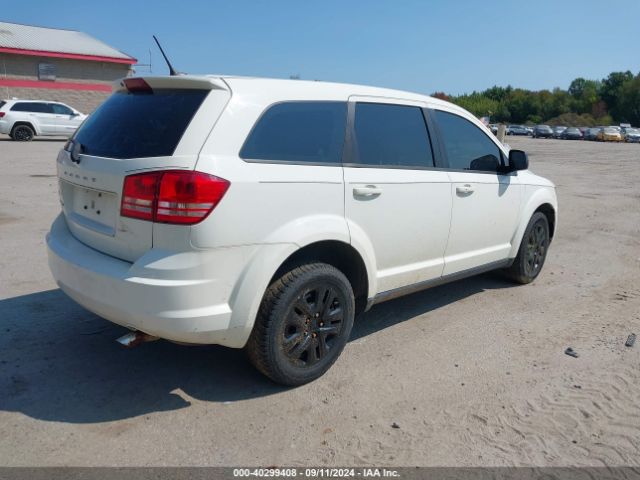 Photo 3 VIN: 3C4PDCAB6FT509848 - DODGE JOURNEY 