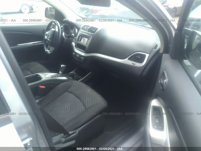 Photo 4 VIN: 3C4PDCAB6FT595646 - DODGE JOURNEY 