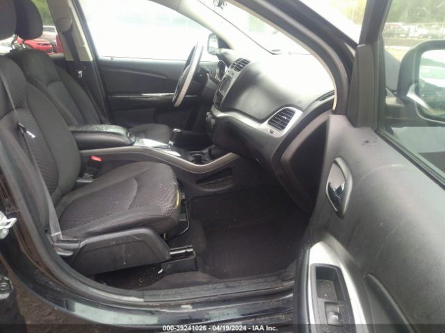 Photo 4 VIN: 3C4PDCAB6GT164676 - DODGE JOURNEY 