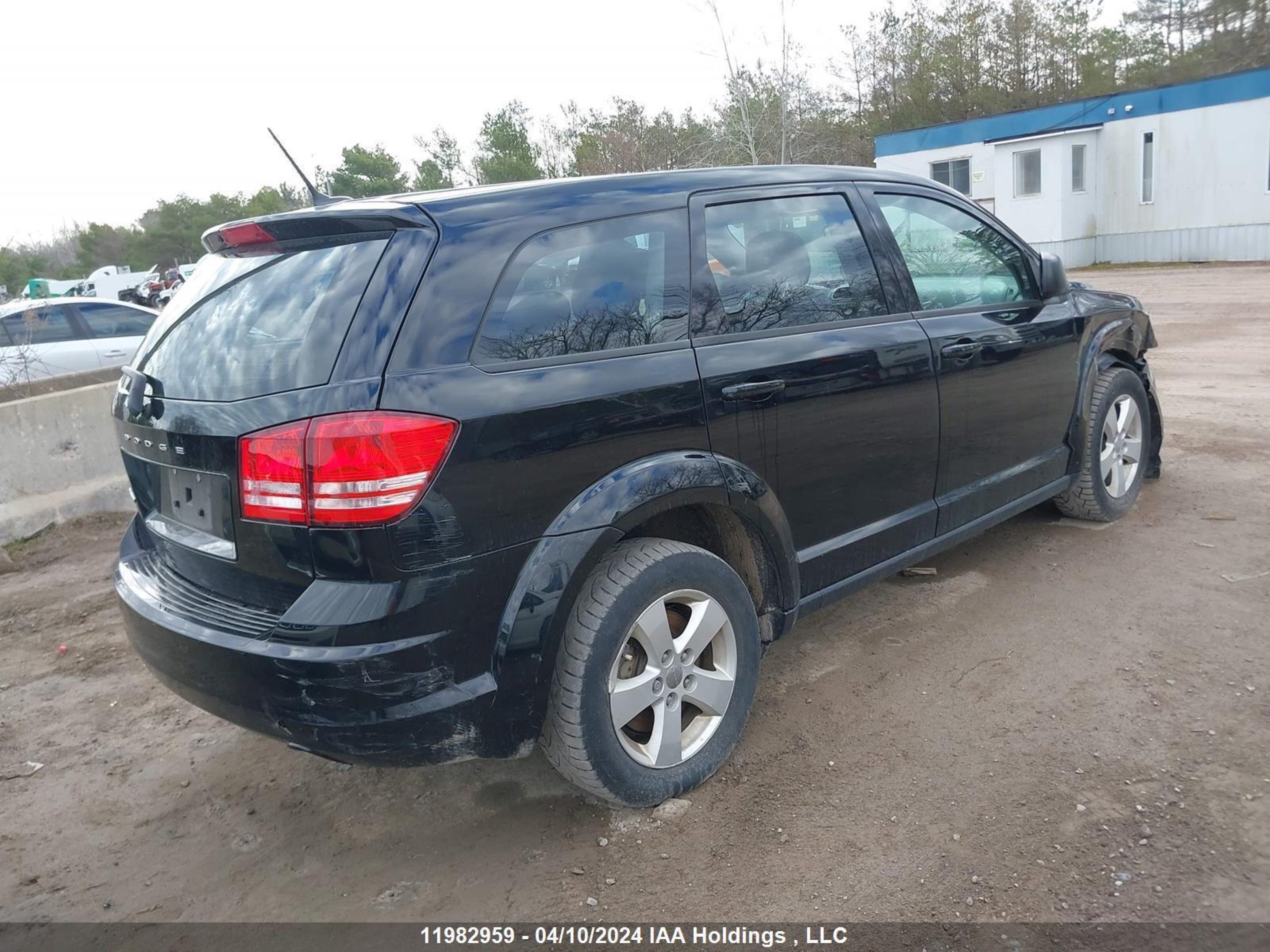 Photo 3 VIN: 3C4PDCAB6GT248562 - DODGE JOURNEY 