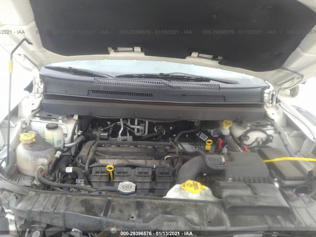 Photo 9 VIN: 3C4PDCAB6HT545686 - DODGE JOURNEY 