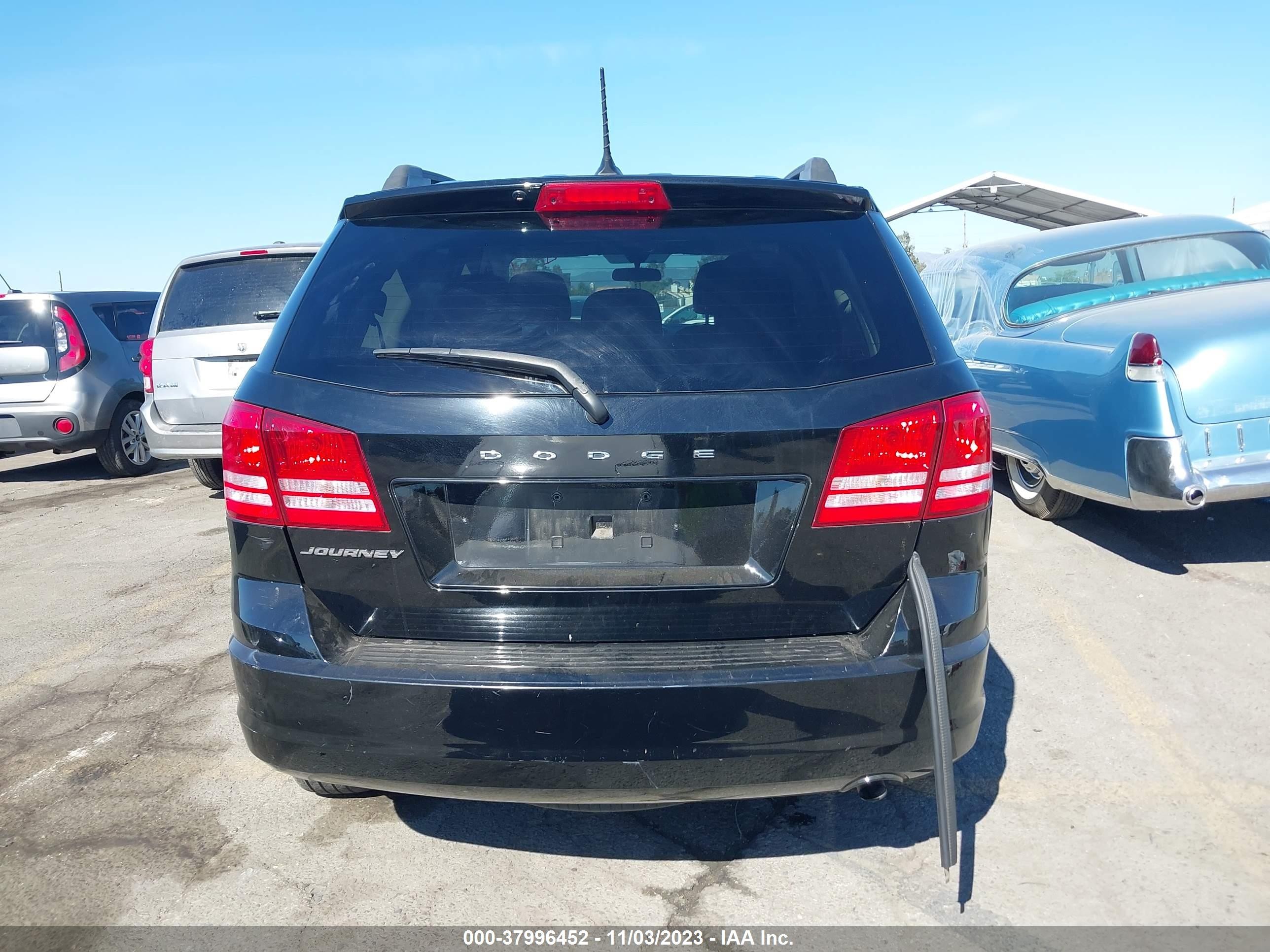 Photo 15 VIN: 3C4PDCAB6JT242557 - DODGE JOURNEY 