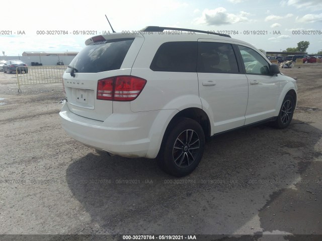 Photo 3 VIN: 3C4PDCAB6JT309562 - DODGE JOURNEY 