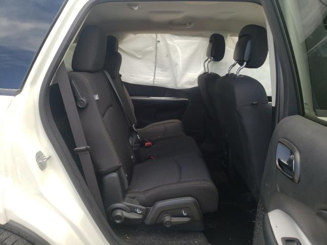 Photo 5 VIN: 3C4PDCAB6JT384651 - DODGE JOURNEY SE 