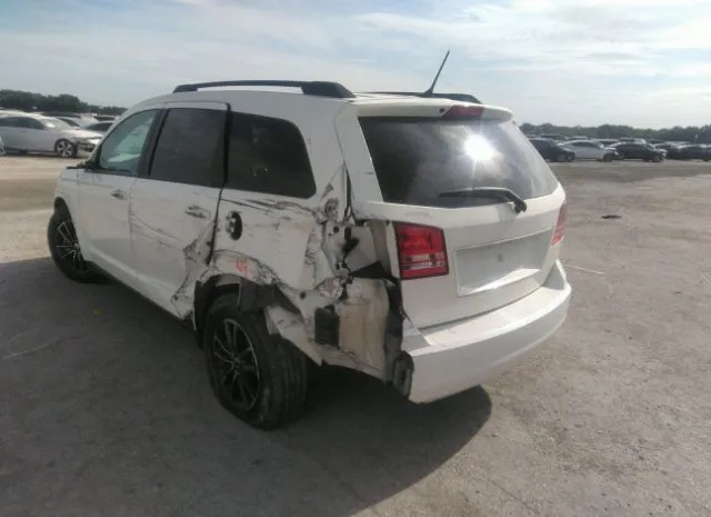 Photo 2 VIN: 3C4PDCAB6JT386044 - DODGE JOURNEY 