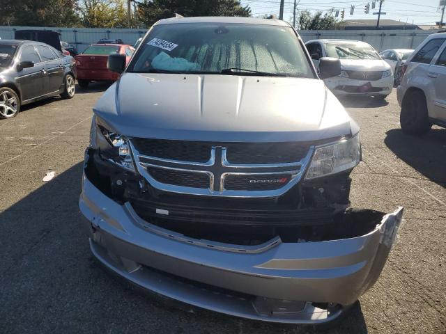 Photo 4 VIN: 3C4PDCAB6JT520020 - DODGE JOURNEY SE 