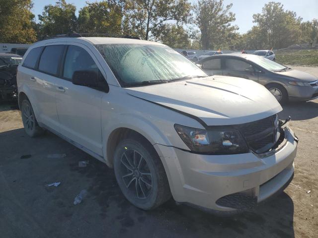 Photo 3 VIN: 3C4PDCAB6JT533818 - DODGE JOURNEY SE 