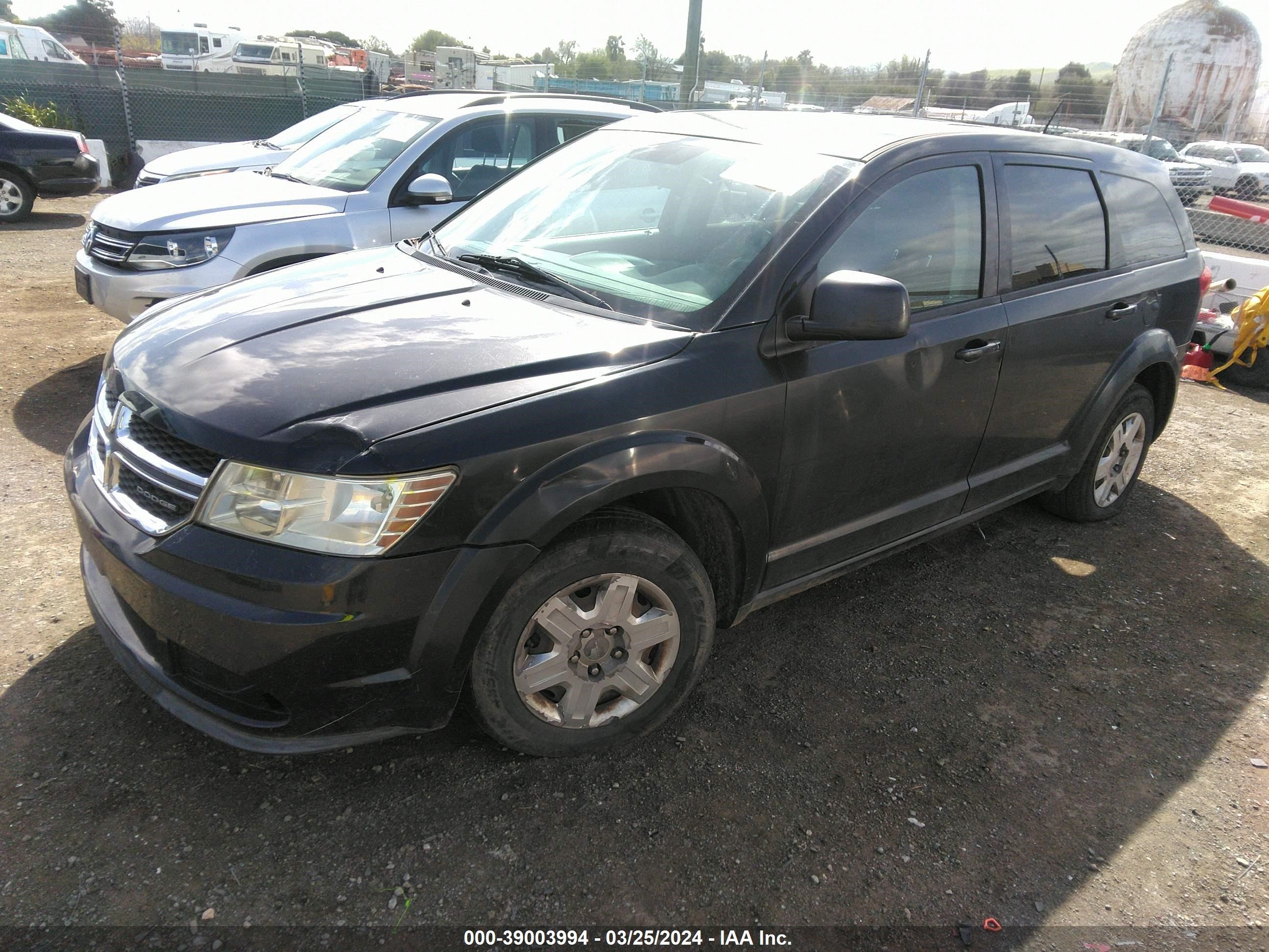 Photo 1 VIN: 3C4PDCAB7CT150943 - DODGE JOURNEY 