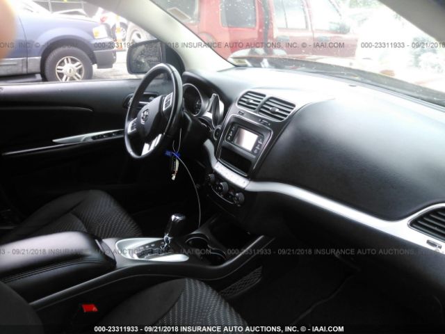 Photo 4 VIN: 3C4PDCAB7ET112289 - DODGE JOURNEY 