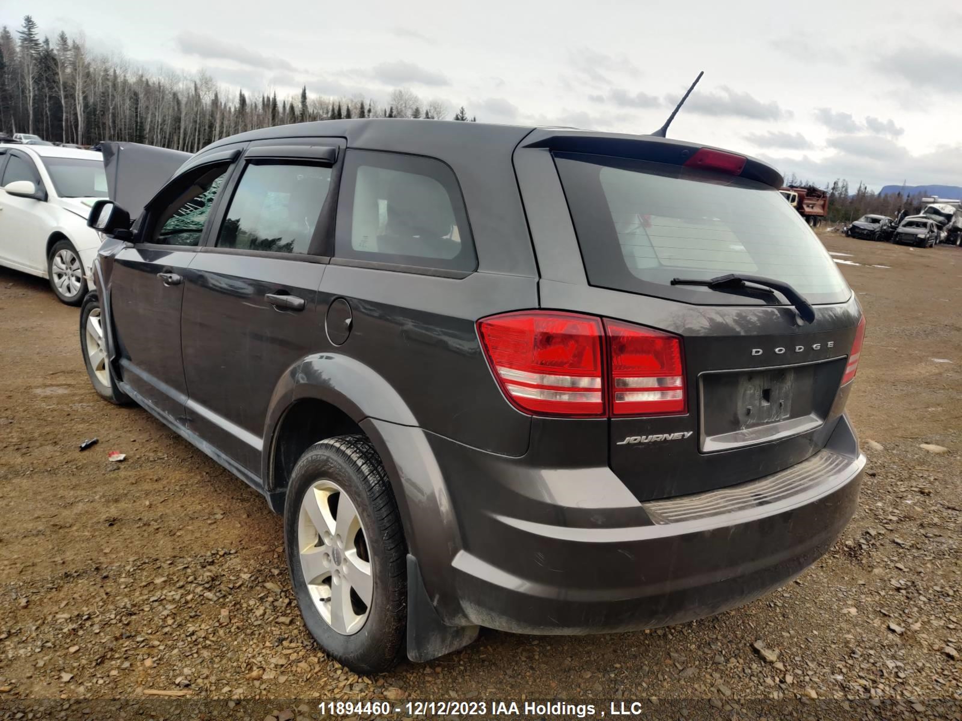 Photo 3 VIN: 3C4PDCAB7FT587202 - DODGE JOURNEY 