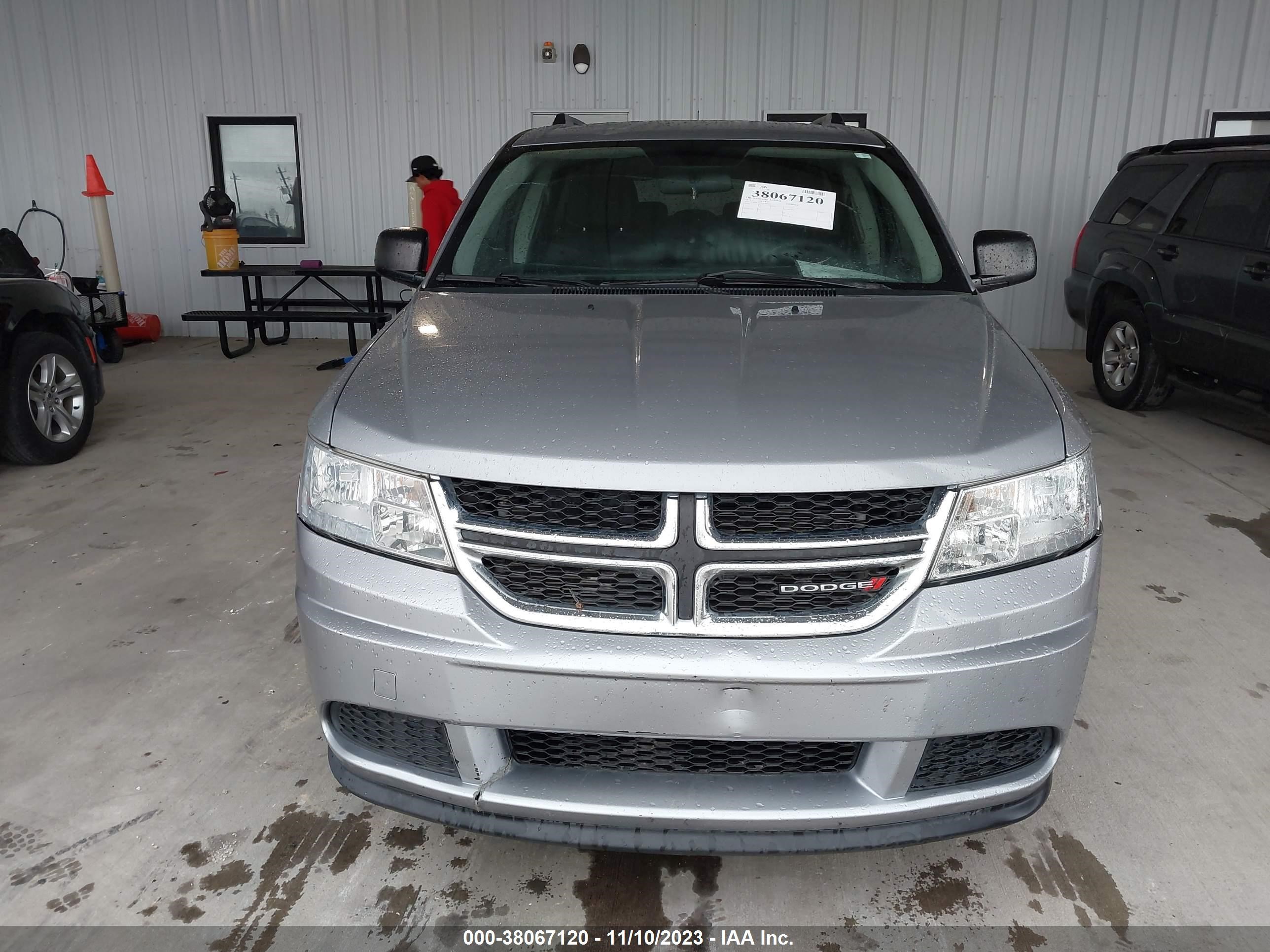 Photo 5 VIN: 3C4PDCAB7GT103613 - DODGE JOURNEY 