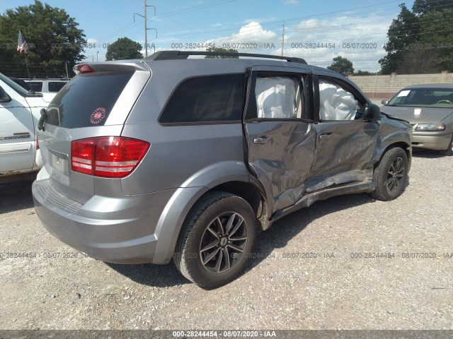 Photo 3 VIN: 3C4PDCAB7JT183972 - DODGE JOURNEY 