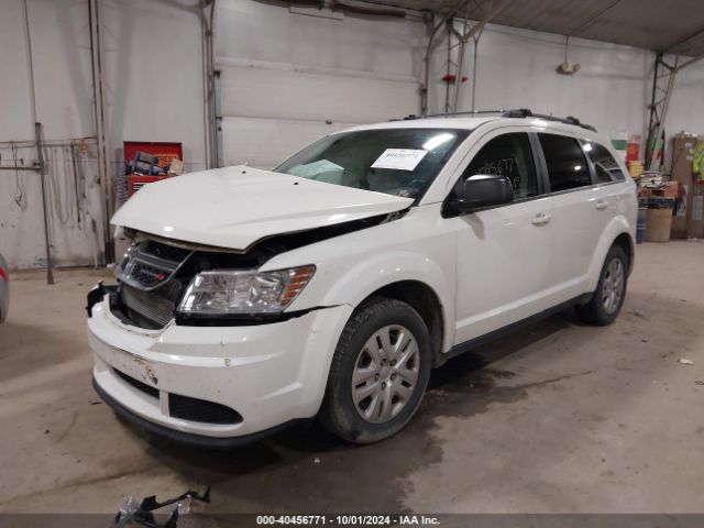 Photo 1 VIN: 3C4PDCAB7JT195961 - DODGE JOURNEY 