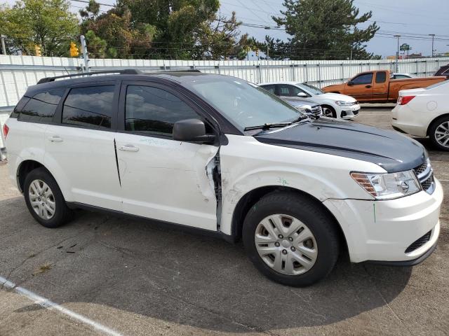 Photo 3 VIN: 3C4PDCAB7JT218624 - DODGE JOURNEY SE 