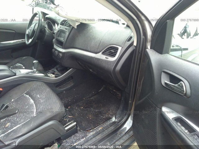 Photo 4 VIN: 3C4PDCAB7JT241806 - DODGE JOURNEY 