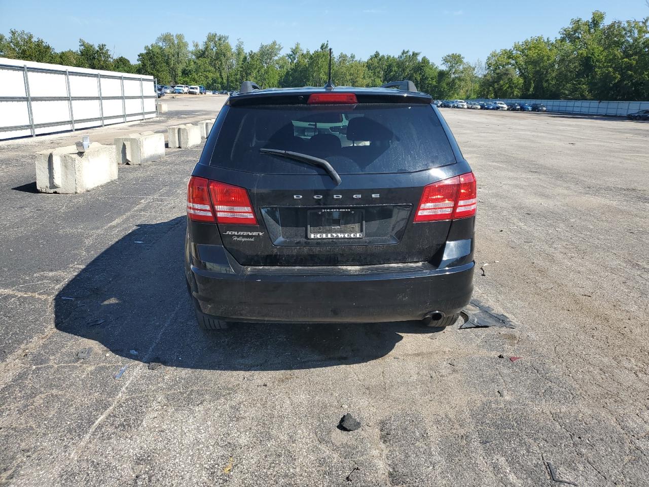 Photo 5 VIN: 3C4PDCAB7JT302149 - DODGE JOURNEY 